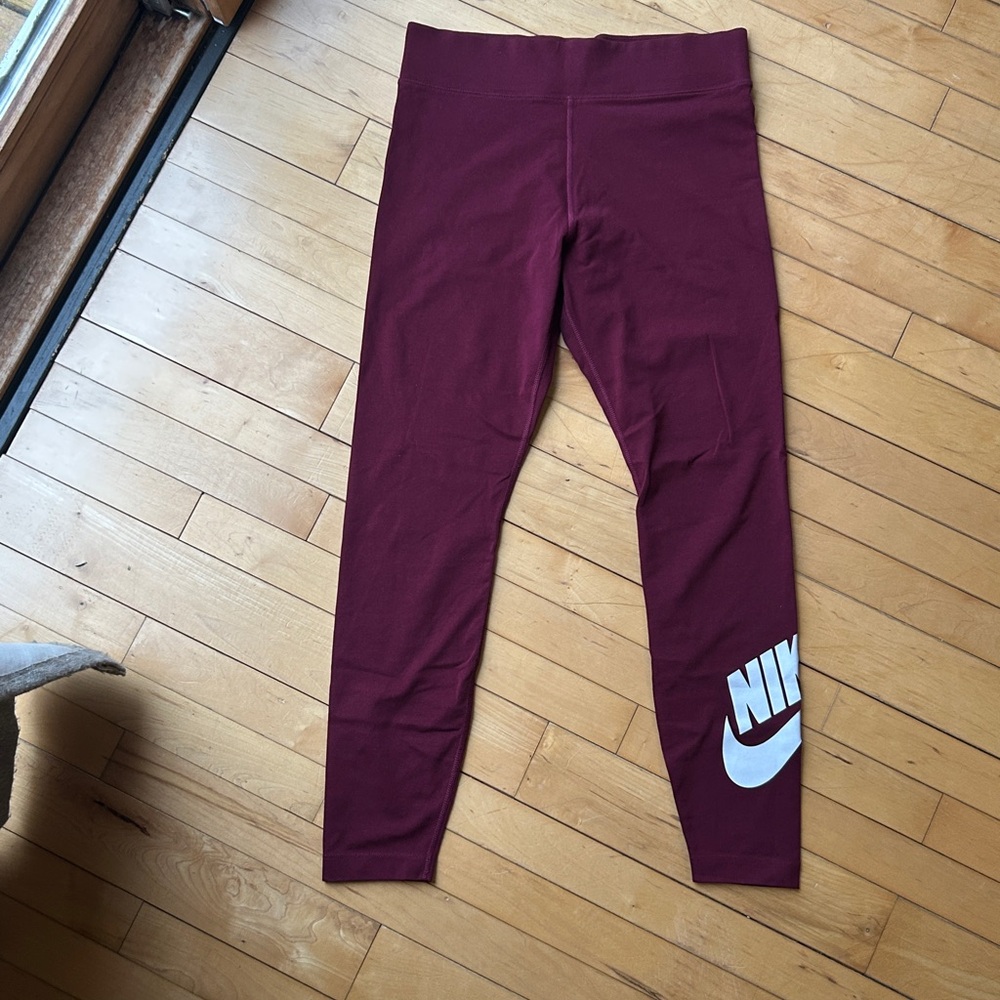 Nike Women’s Burgundy Leggings